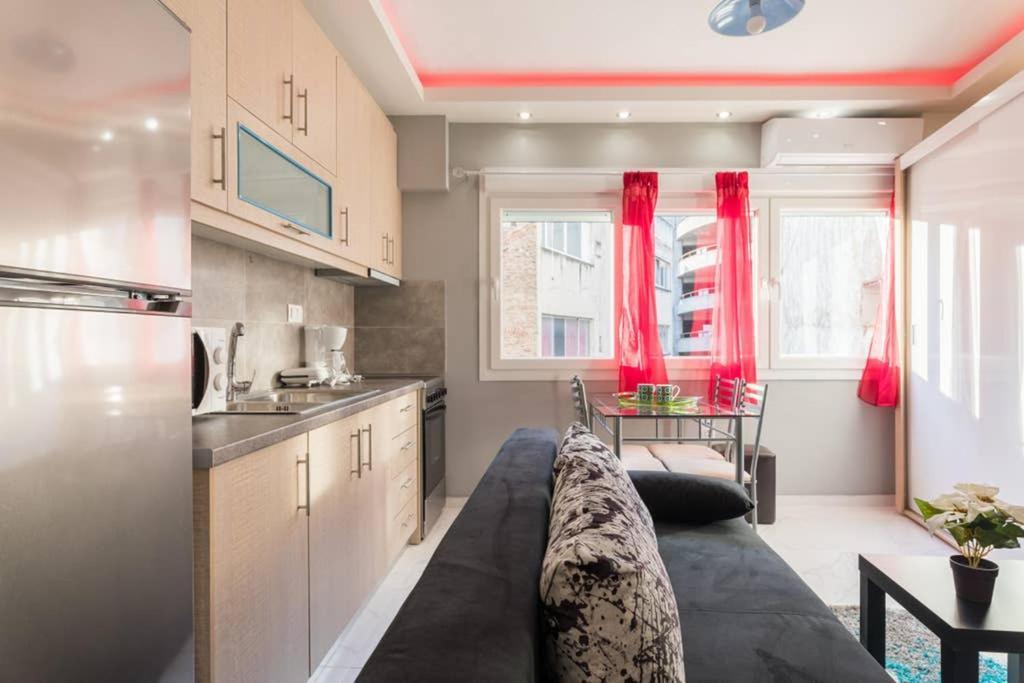 Luxury In Downtown Apartment Thessaloniki